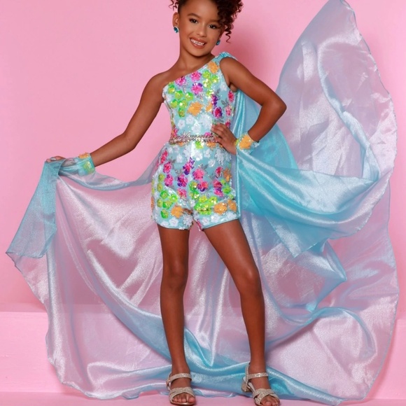 Fun Fashion Sugar Kayne C347 - Picture 1 of 2